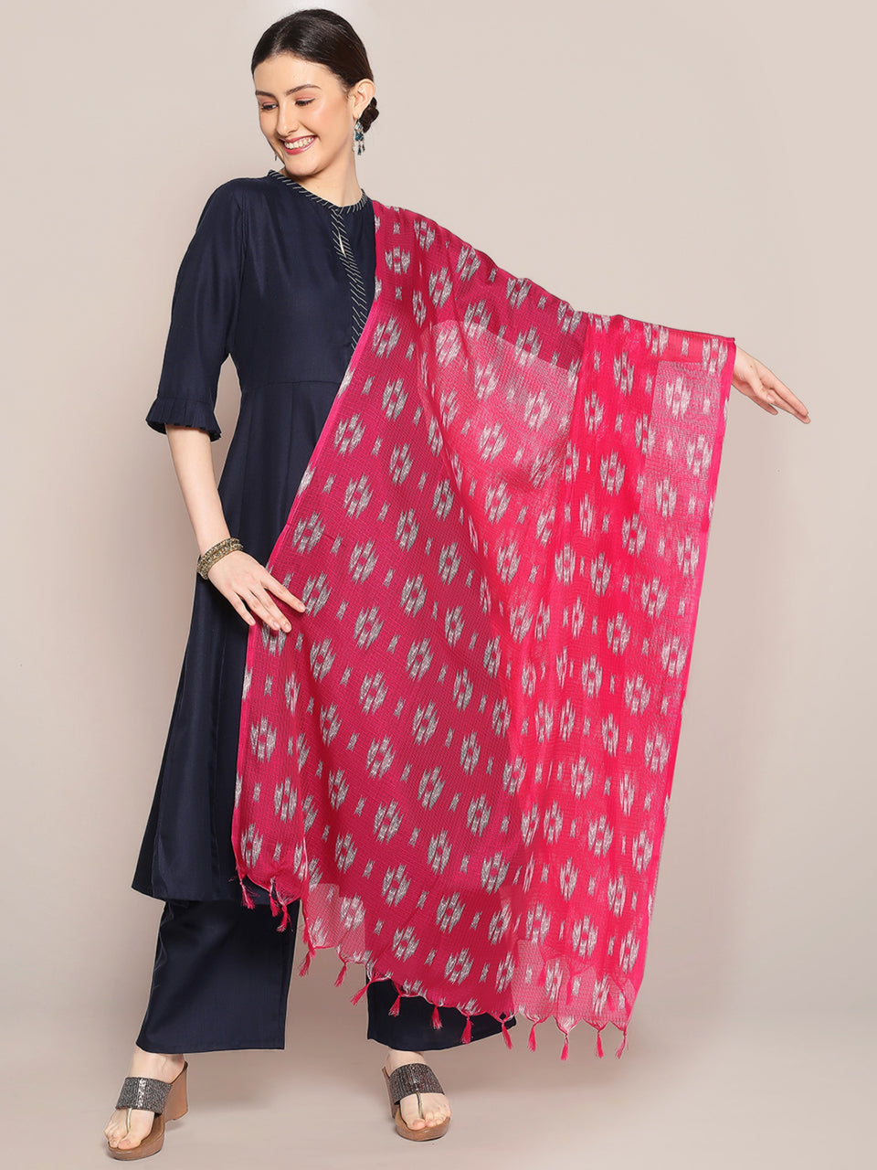 Digital Printed Rani Pink Kota Doria Dupatta freeshipping - Dupatta Bazaar