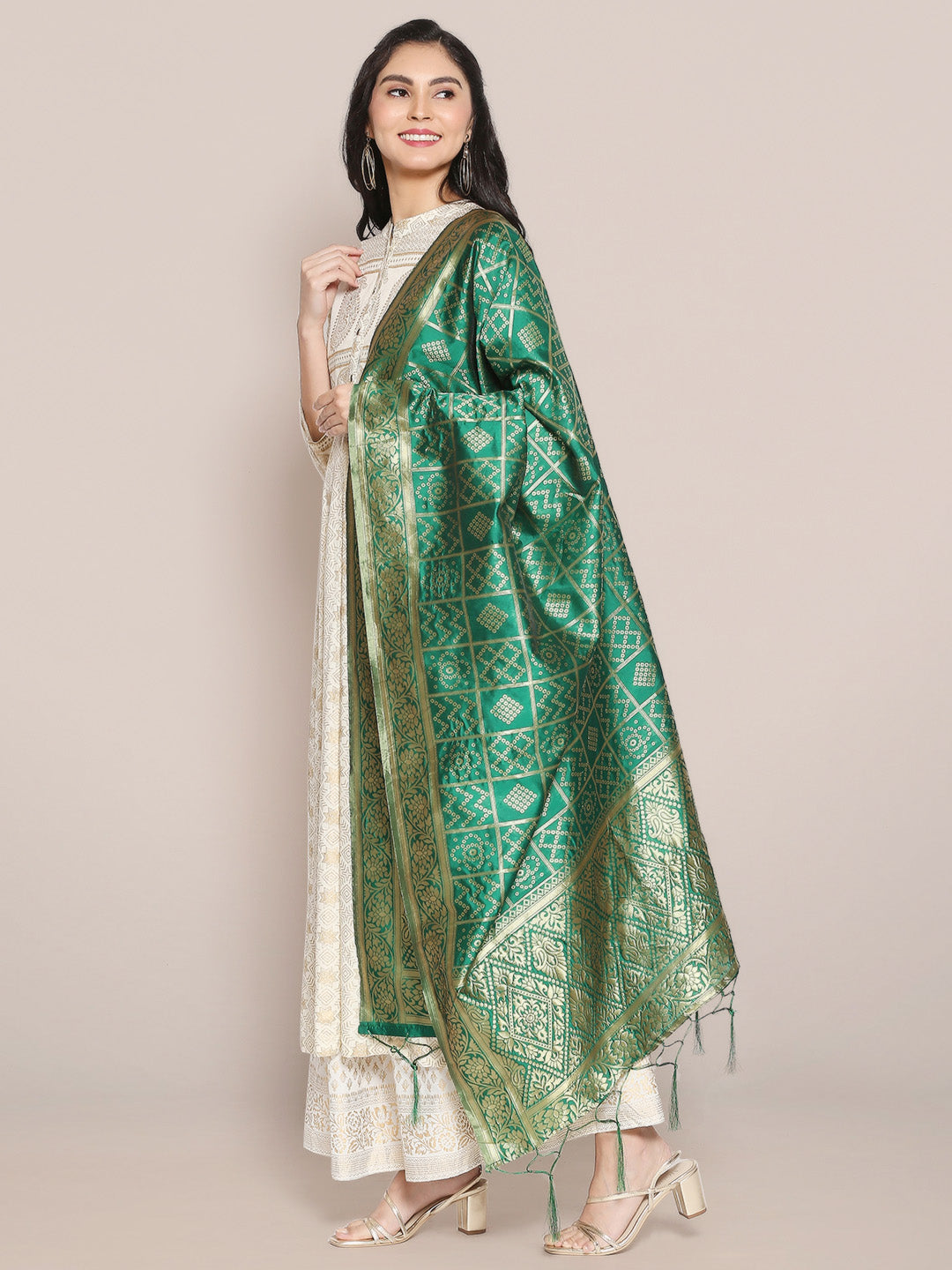 Green Banarasi Silk Dupatta with Bhandej design. freeshipping - Dupatta Bazaar