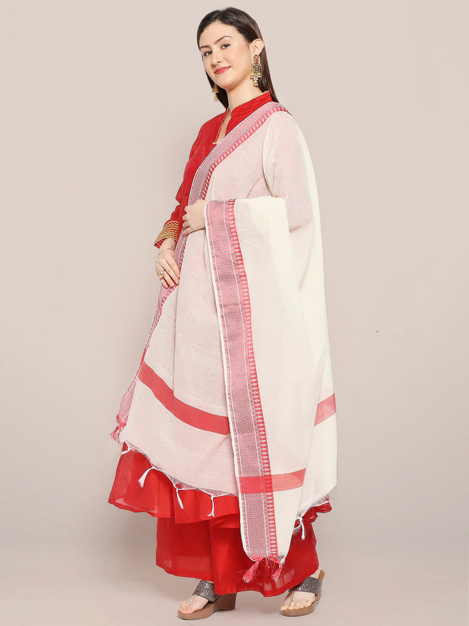 Off White Handloom Cotton Dupatta with Red border freeshipping - Dupatta Bazaar
