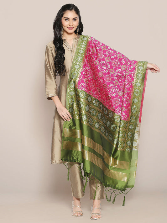 Pink & Mehendi Green Banarasi Patola Silk Dupatta freeshipping - Dupatta Bazaar