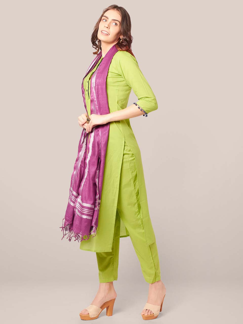 Plain Linen Multipurpose Purple Dupatta freeshipping - Dupatta Bazaar