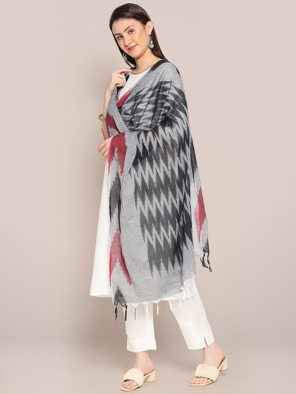 Black & Grey Ikat Cotton Dupatta freeshipping - Dupatta Bazaar
