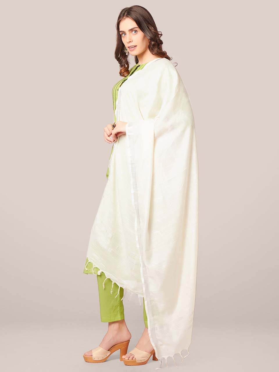 Plain Linen Multipurpose Off White Dupatta freeshipping - Dupatta Bazaar