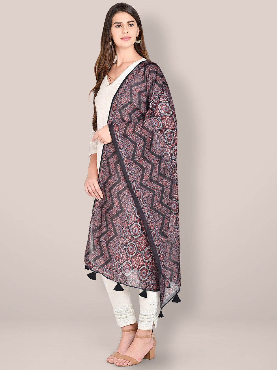 Kalamkari Printed Blended Silk Dupatta. freeshipping - Dupatta Bazaar