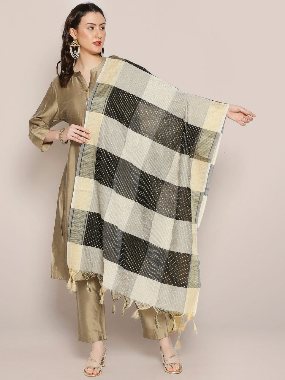 Cream & Black Checkered Dupatta with Polka dots freeshipping - Dupatta Bazaar