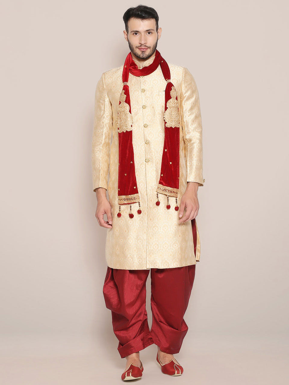 Men's Maroon Embroidered Velvet Stole freeshipping - Dupatta Bazaar