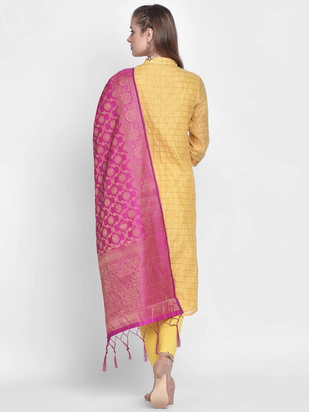 Dupatta Bazaar Woman's Pink Banarasi Silk Dupatta with floral design. - Dupatta Bazaar