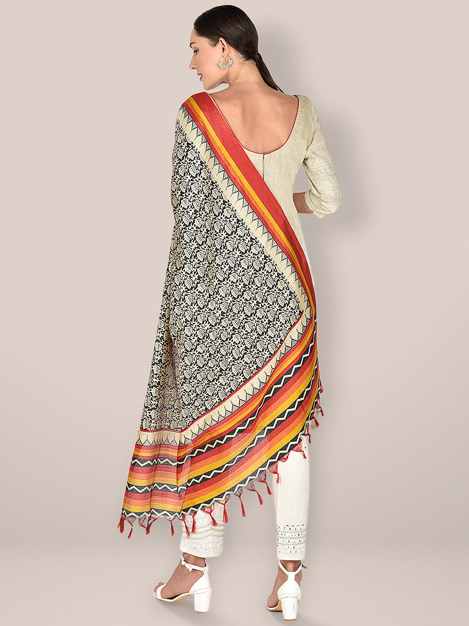 Floral Printed Black & Multicoloured Art Silk Dupatta freeshipping - Dupatta Bazaar