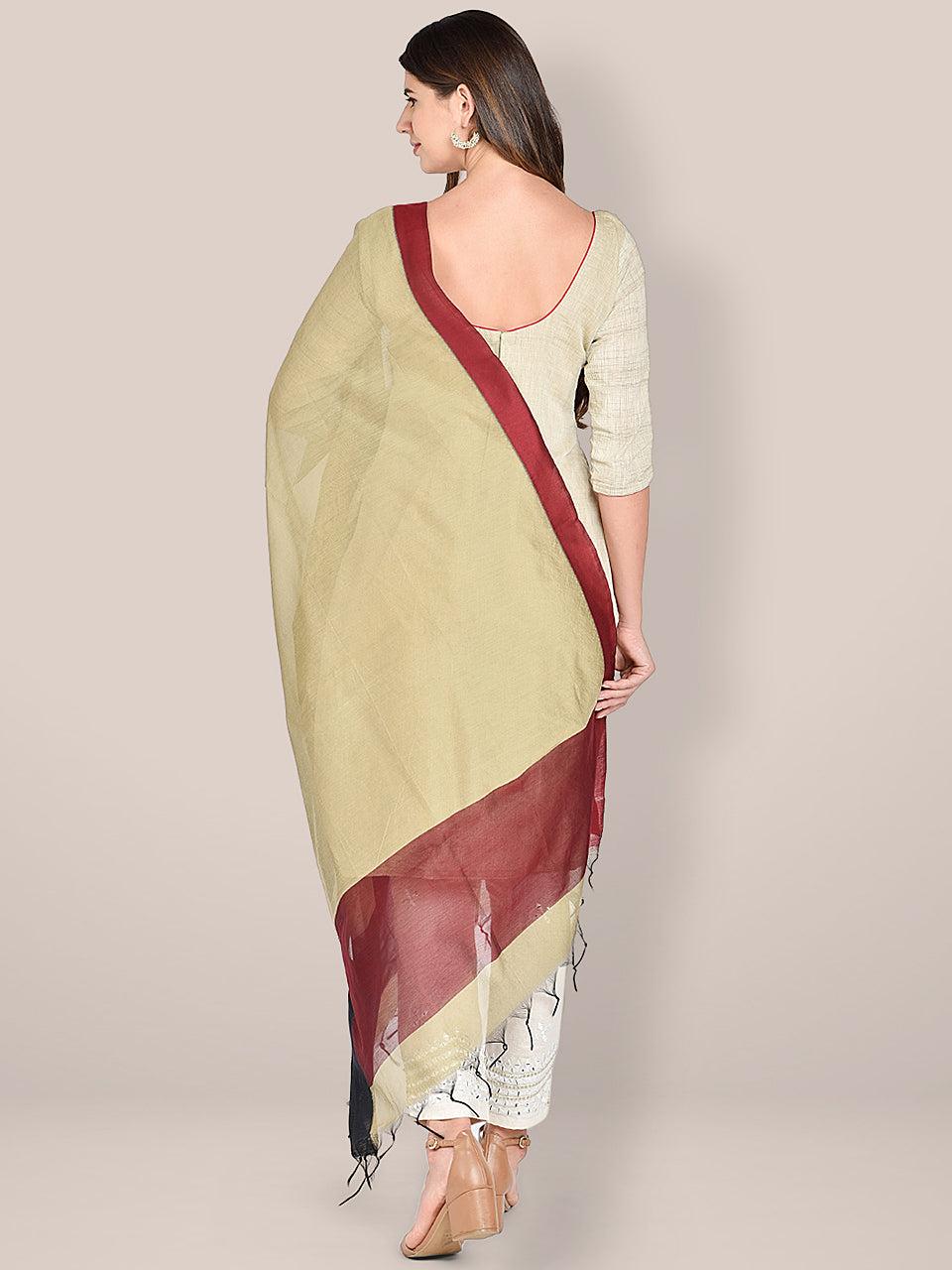 Chanderi Silk Dupatta with Black & Maroon Border freeshipping - Dupatta Bazaar