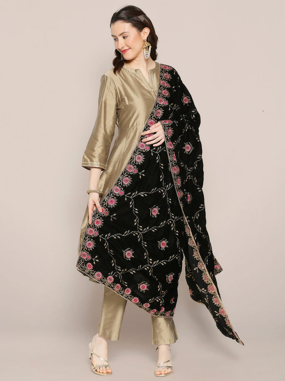Black Velvet Dupatta with Pink Jaal Embroidery freeshipping - Dupatta Bazaar