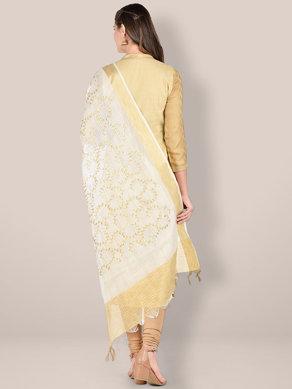 Embroidered White Blended Silk Dupatta. freeshipping - Dupatta Bazaar