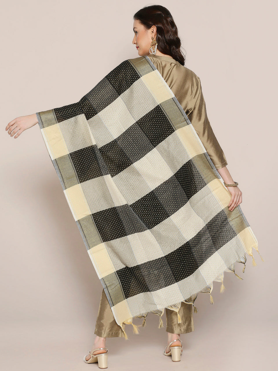 Cream & Black Checkered Dupatta with Polka dots freeshipping - Dupatta Bazaar