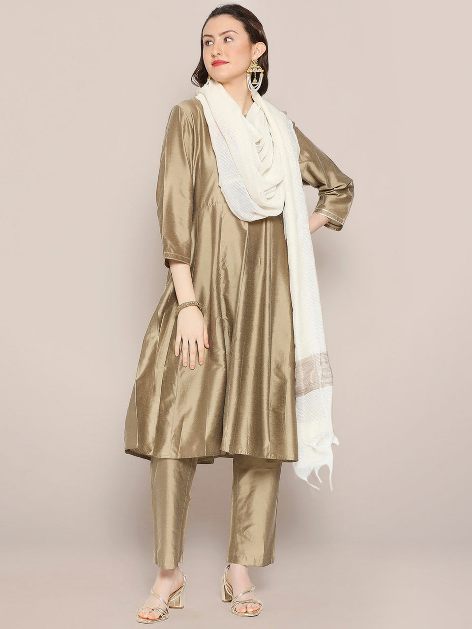 Off White Handloom Cotton dupatta with Brown border freeshipping - Dupatta Bazaar