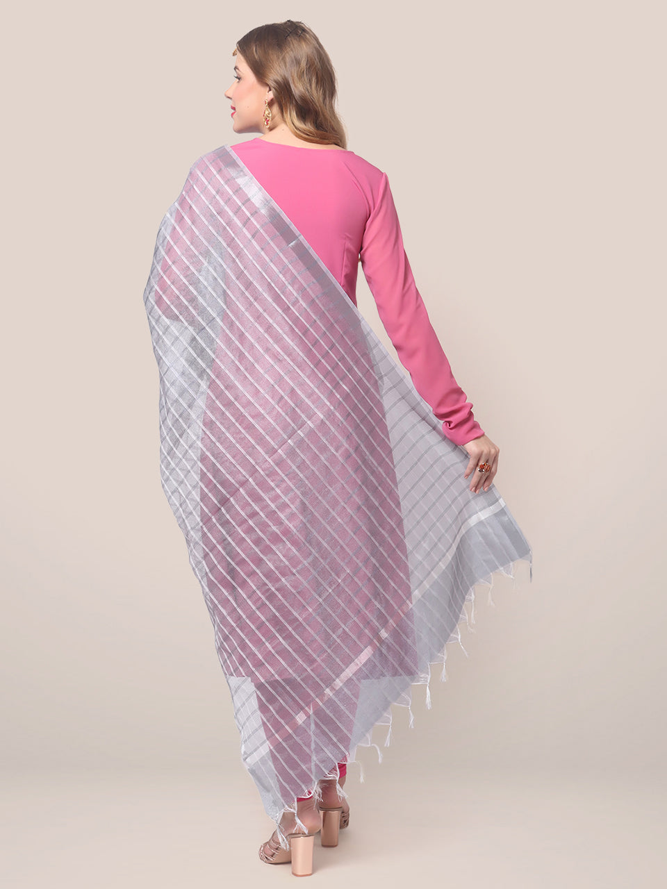 Checkered Silver Grey Blended Silk Dupatta freeshipping - Dupatta Bazaar