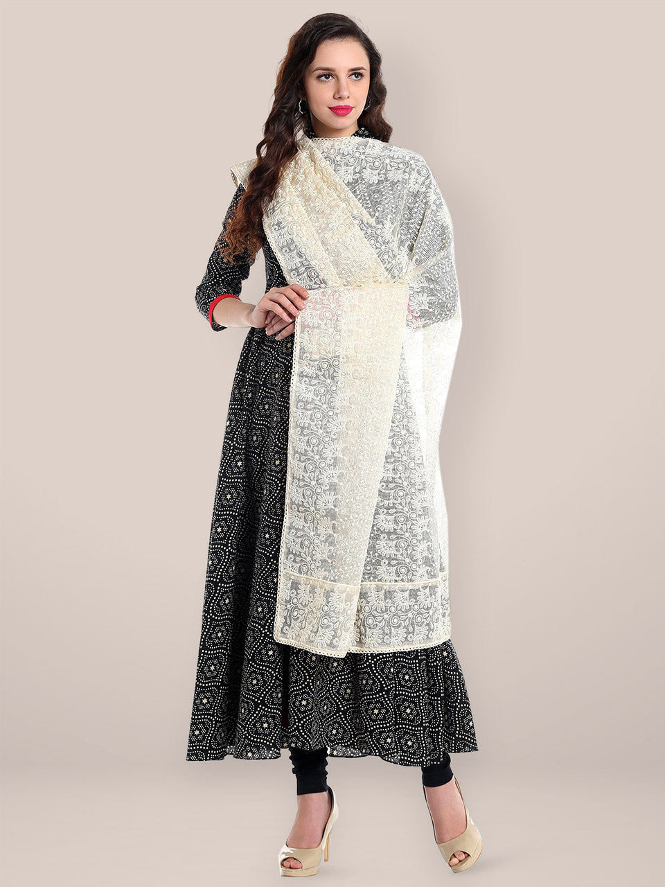 Off White  Dupatta with Lucknowi Embroidery freeshipping - Dupatta Bazaar