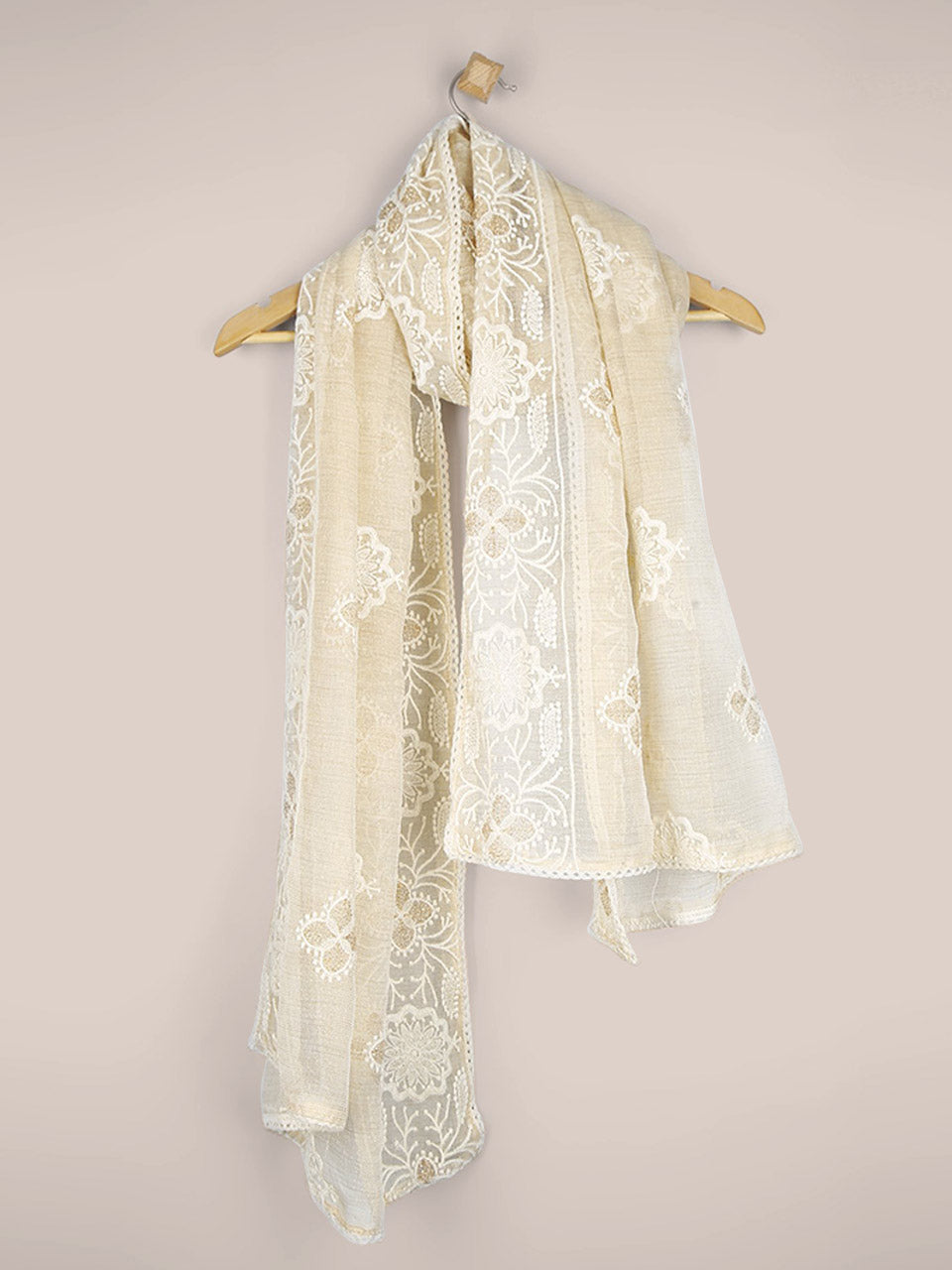 Ivory Dupatta with Lucknowi Embroidery. freeshipping - Dupatta Bazaar