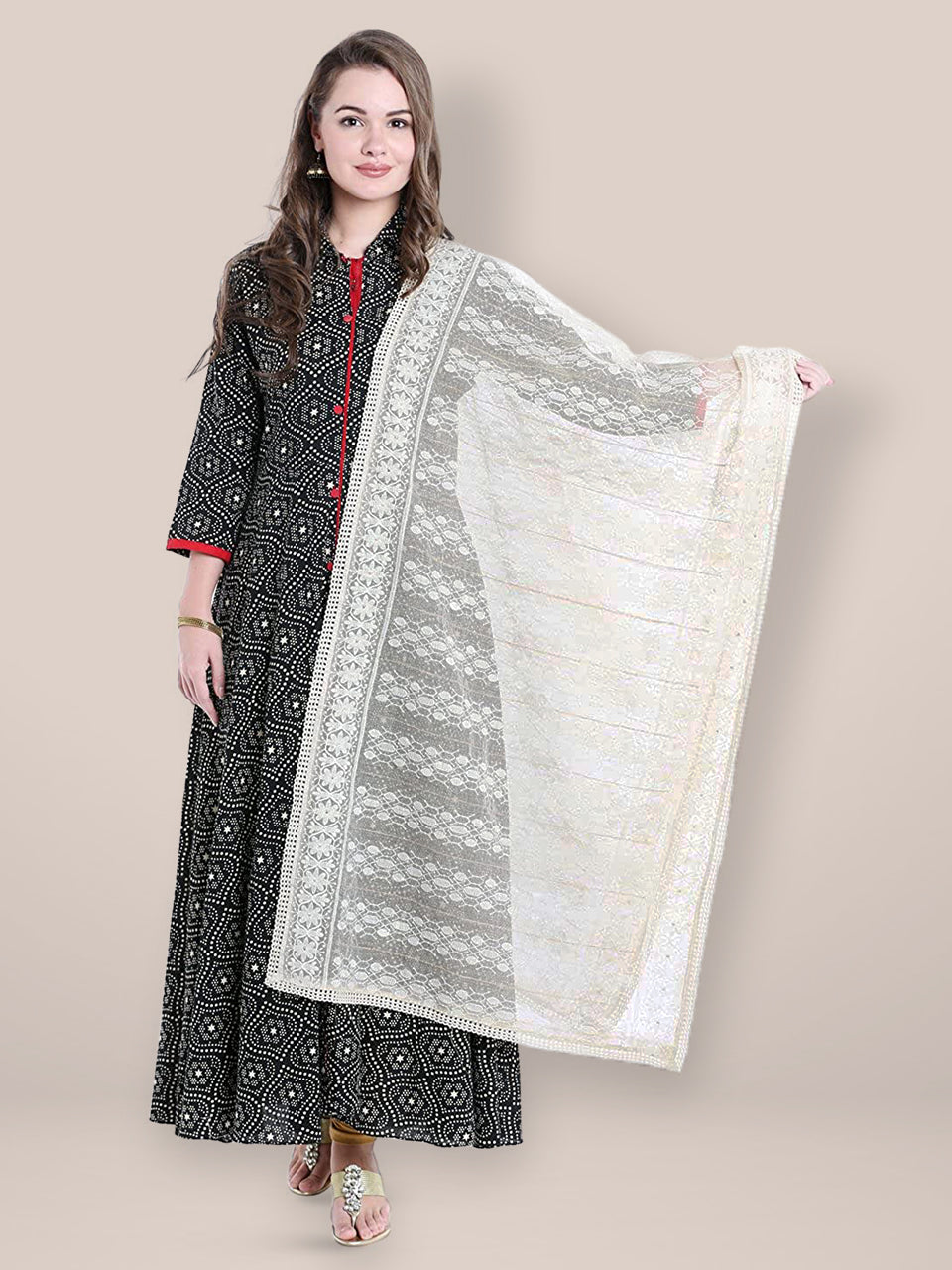 Ivory Dupatta with Lucknowi Embroidery. freeshipping - Dupatta Bazaar