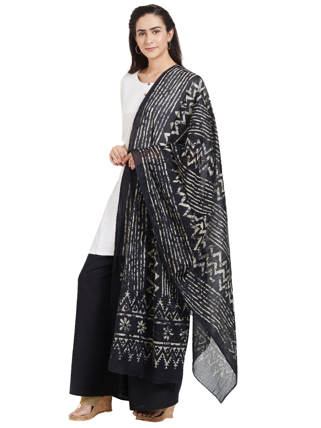 Dupatta Bazaar Woman's Cotton Black & Off White Block Printed Dupatta - Dupatta Bazaar