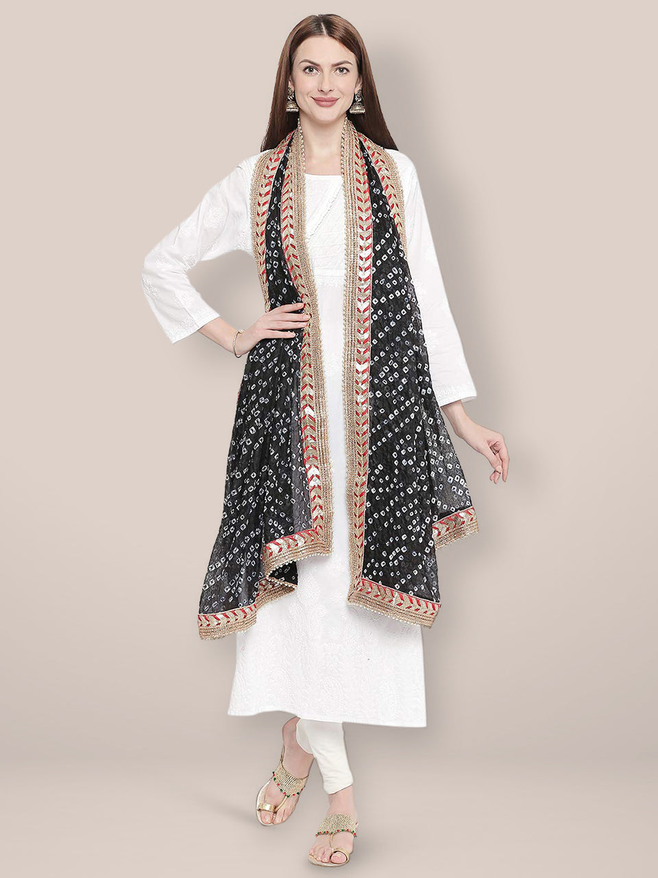 Black Bandhini Silk dupatta with Gotta Patti Border. freeshipping - Dupatta Bazaar
