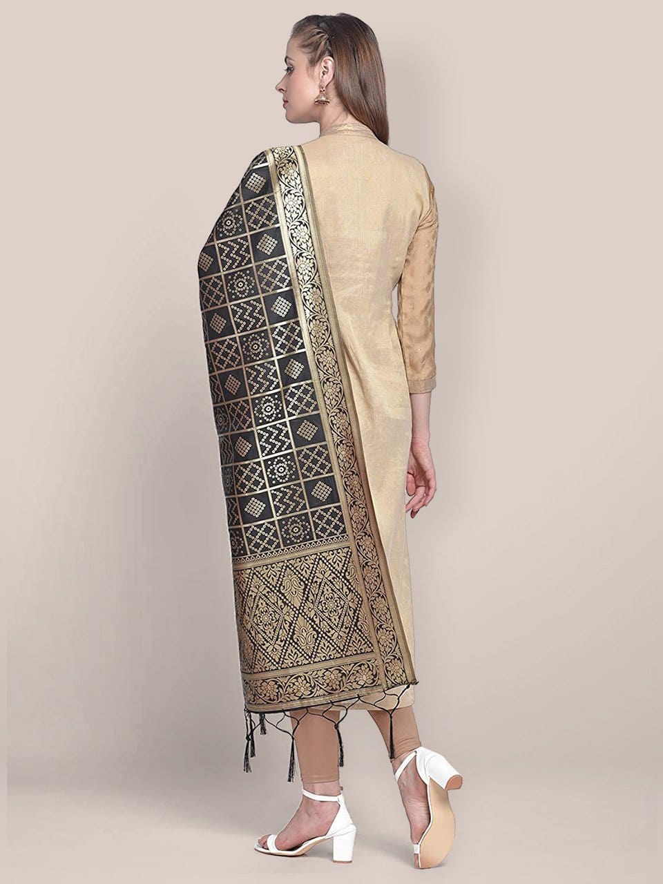 Black Banarasi Silk Dupatta with Bhandej design. freeshipping - Dupatta Bazaar