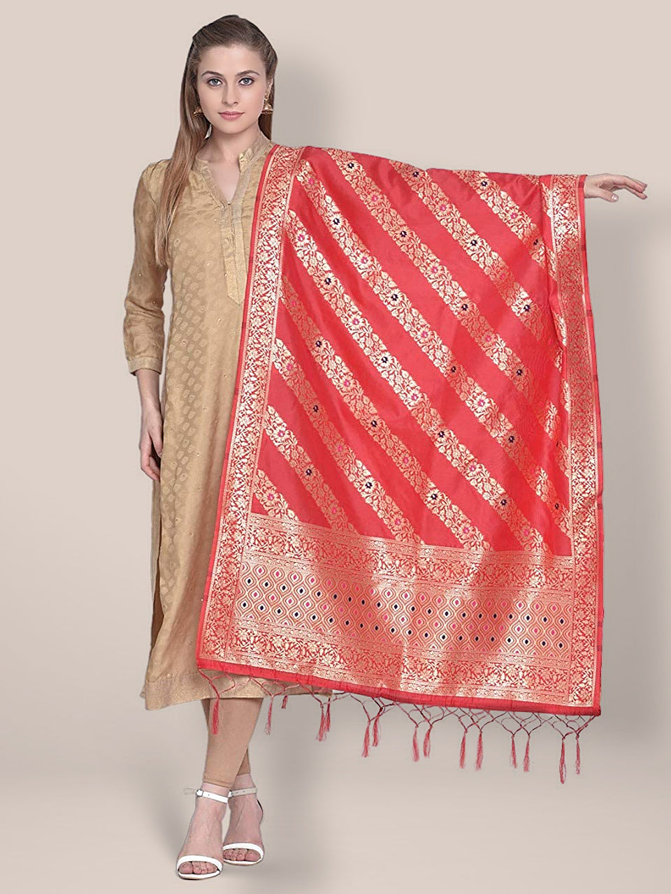 Red Banarasi Silk Dupatta with floral design. freeshipping - Dupatta Bazaar