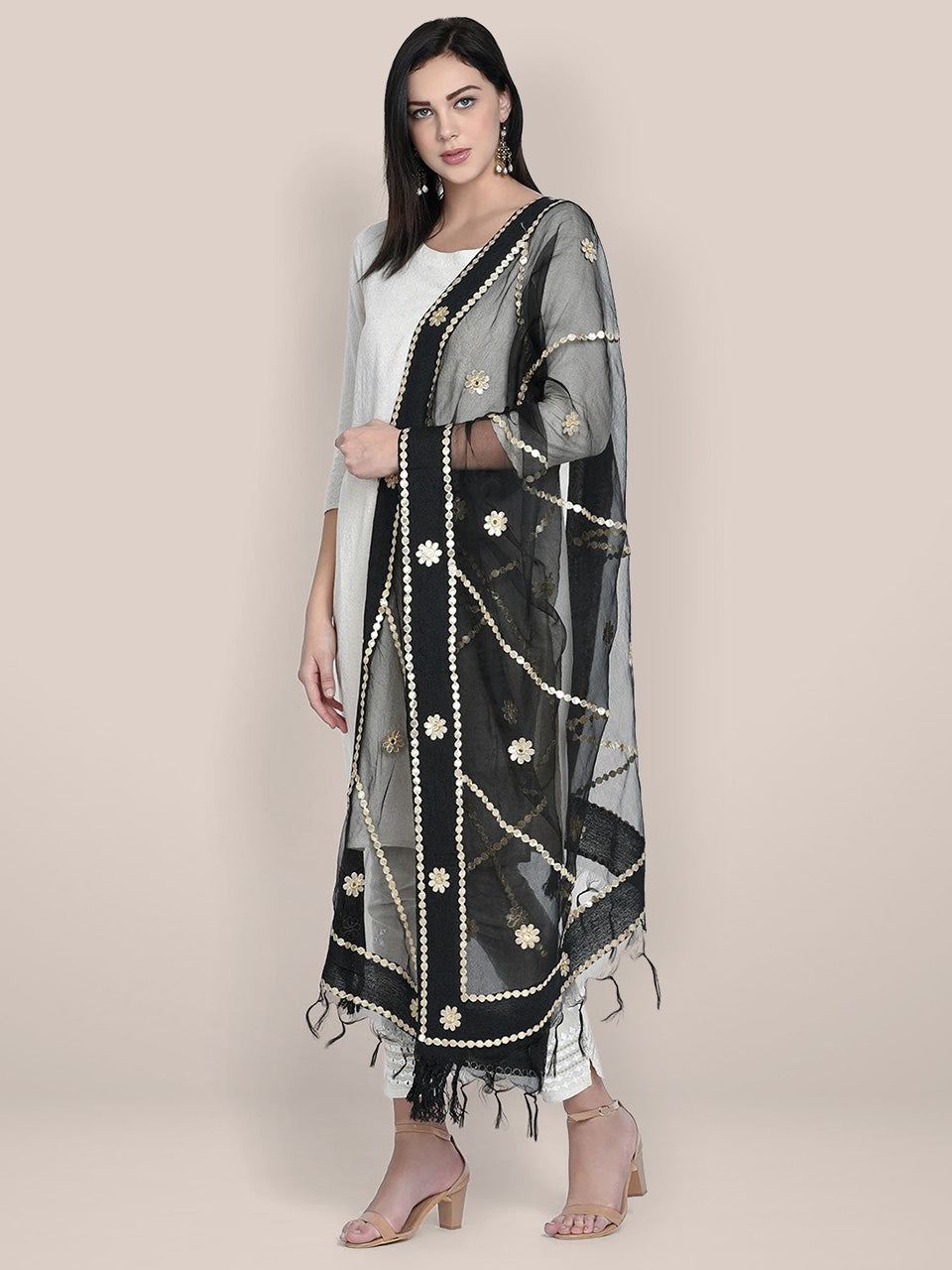 Black Organza Dupatta with Gotta Patti Work. freeshipping - Dupatta Bazaar